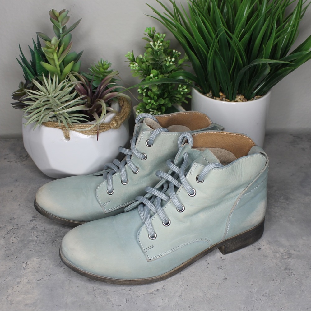 NEW Steve Madden Blue Ankle Boots